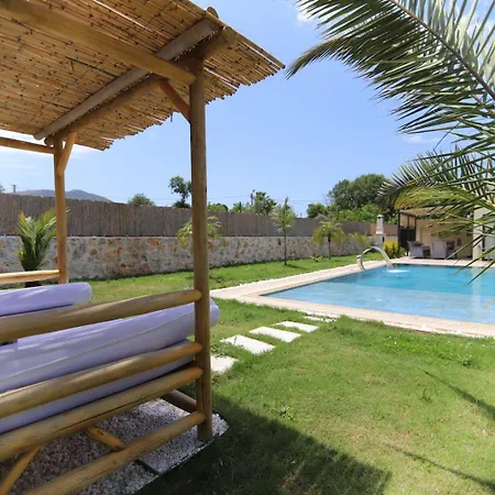 Tera Private Pool & Jacuzzi 费特希耶